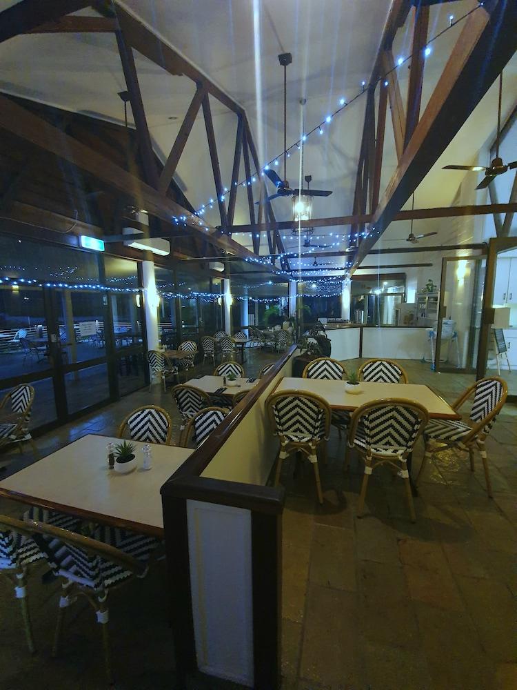 Colonial Palms Motor Inn Airlie Beach Luaran gambar