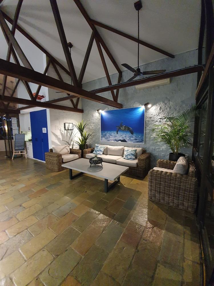 Colonial Palms Motor Inn Airlie Beach Luaran gambar