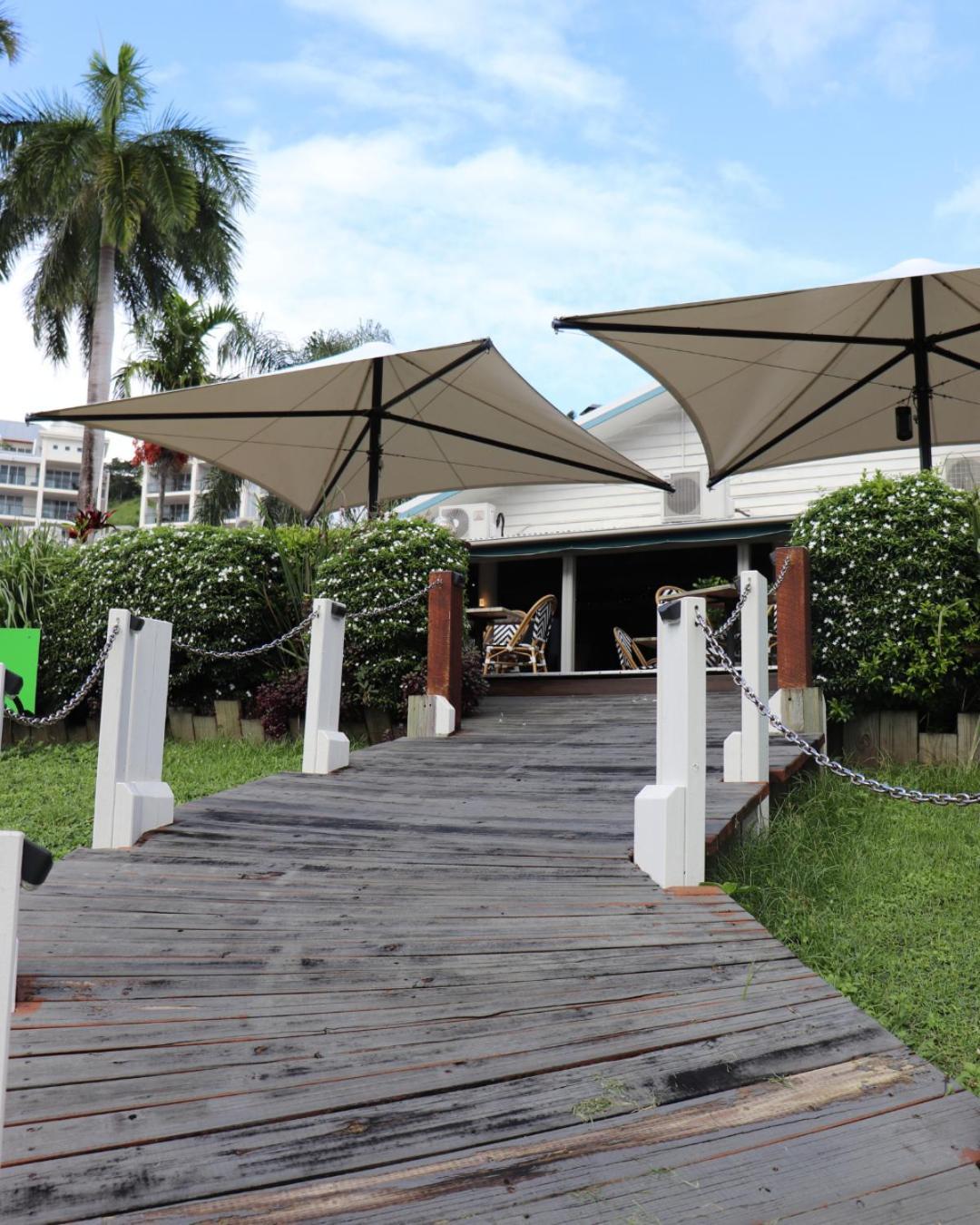 Colonial Palms Motor Inn Airlie Beach Luaran gambar